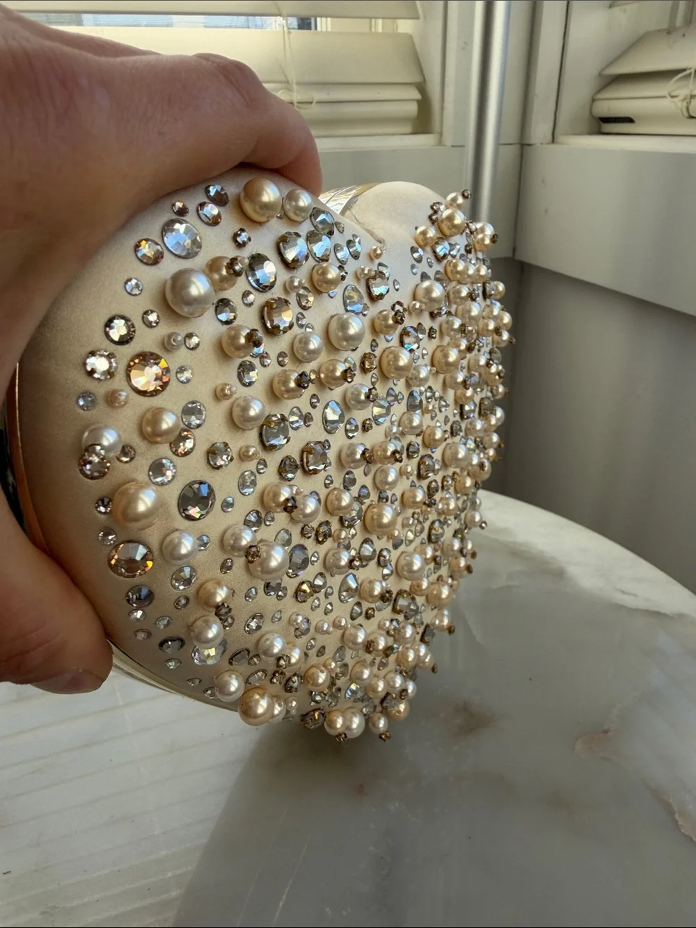 NWOT Kate Spade Embellished 3D Heart Clutch Bag - Picture 2 of 8